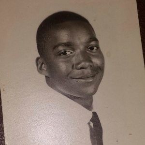 Meet your Posher, Larry